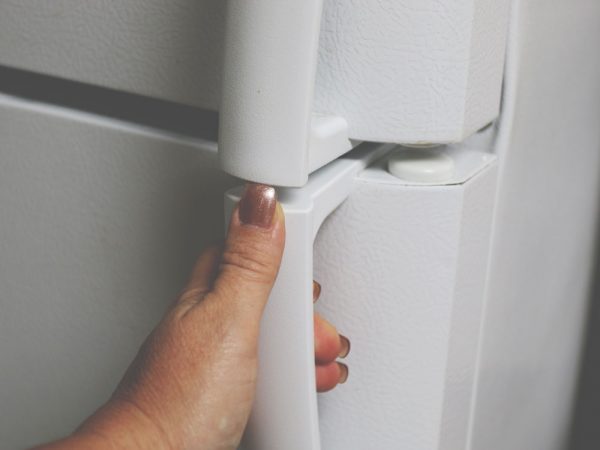 How to Clean Your Refrigerator | Cosmopolitan Cornbread