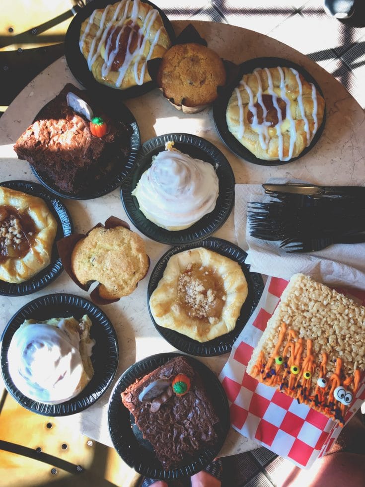 The Eats of Dollywood A Foodie's Dream! Cosmopolitan Cornbread