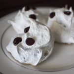 How to make delicious little meringue cookies with chocolate chips. These look fancy, but as you'll see, they are easy enough to make for any occasion.
