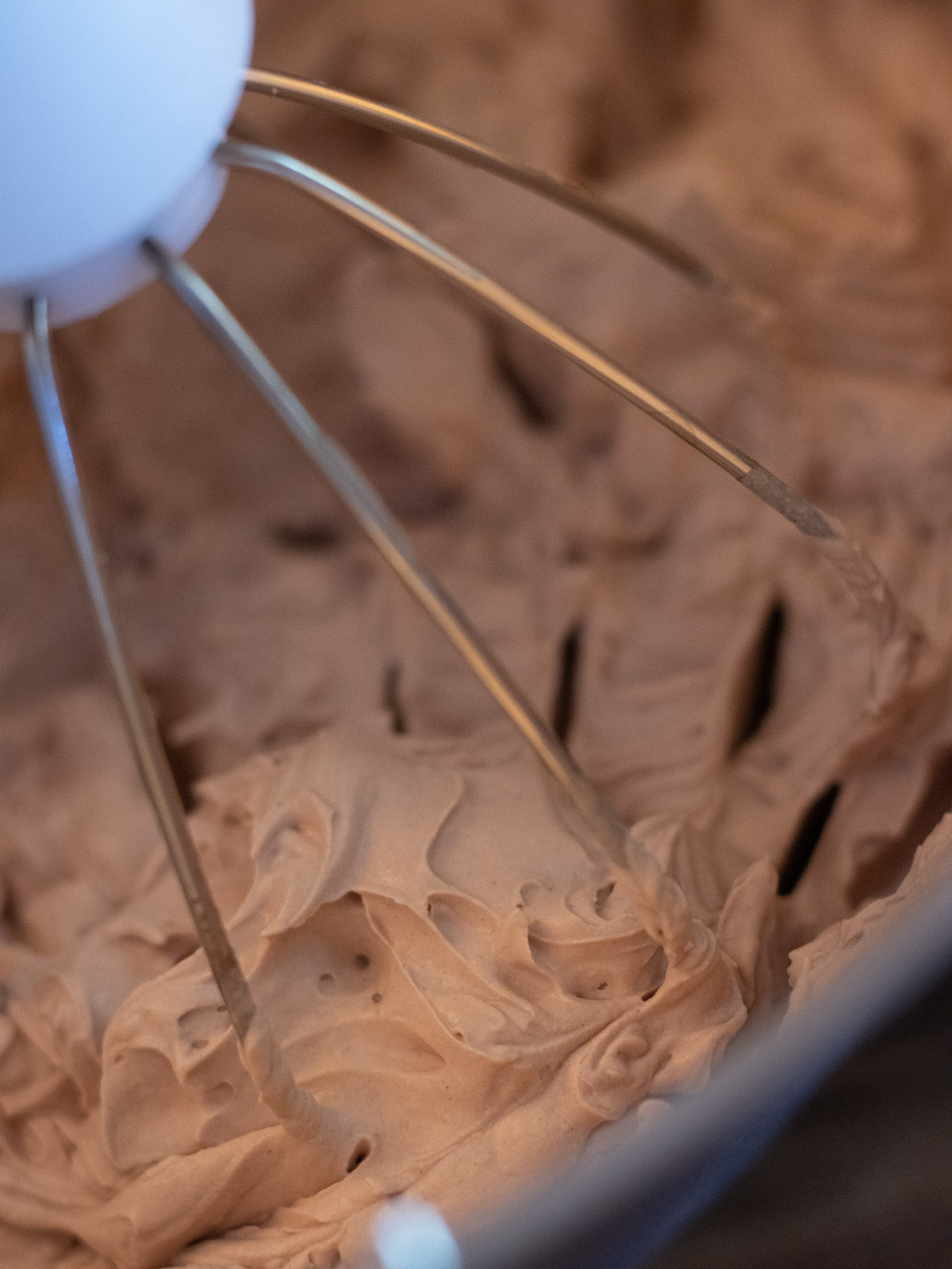 mocha icebox filling in a mixing bowl